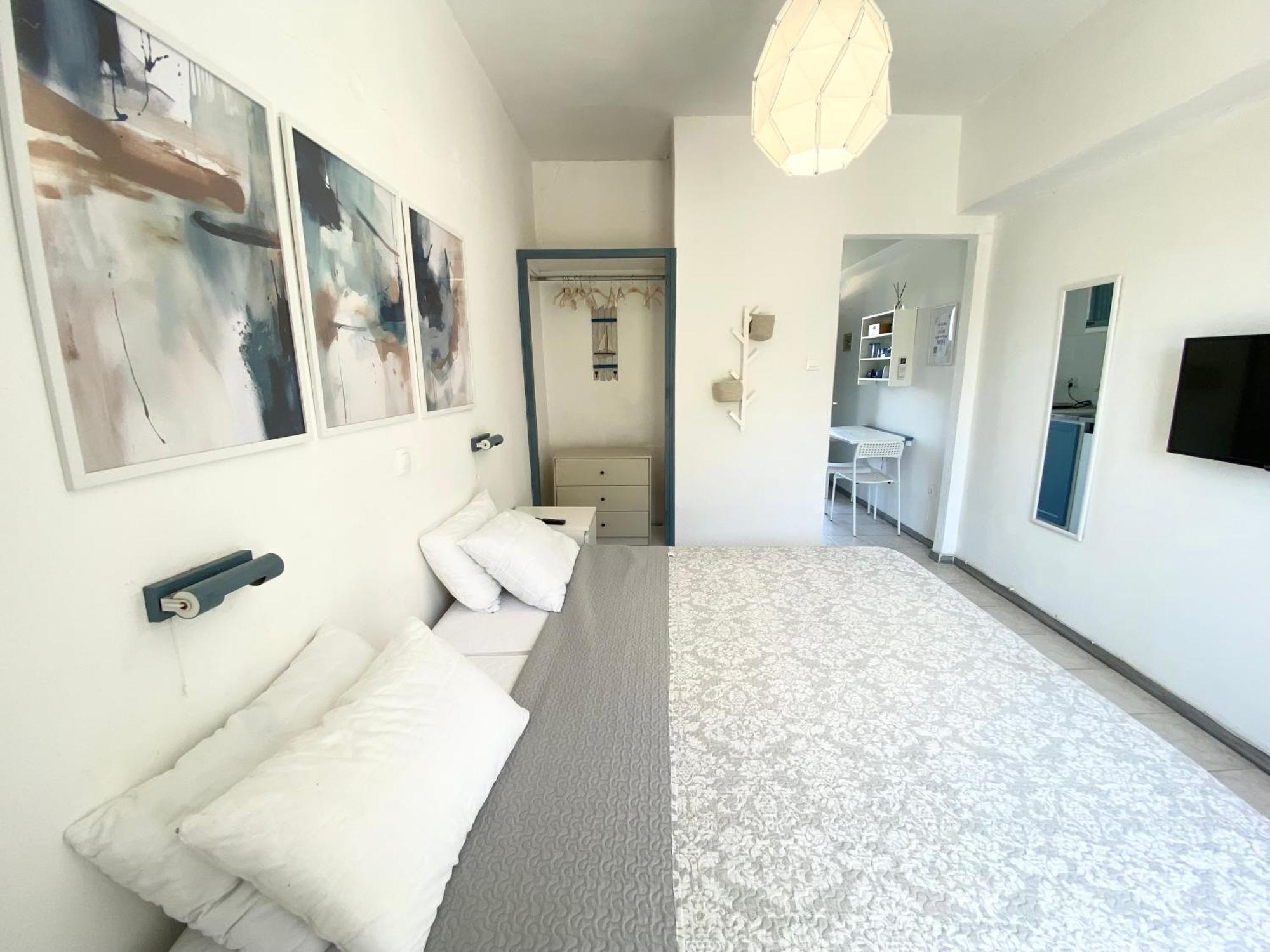 Navy Apartment With Mountain View &Private Parking Vatos Exterior photo