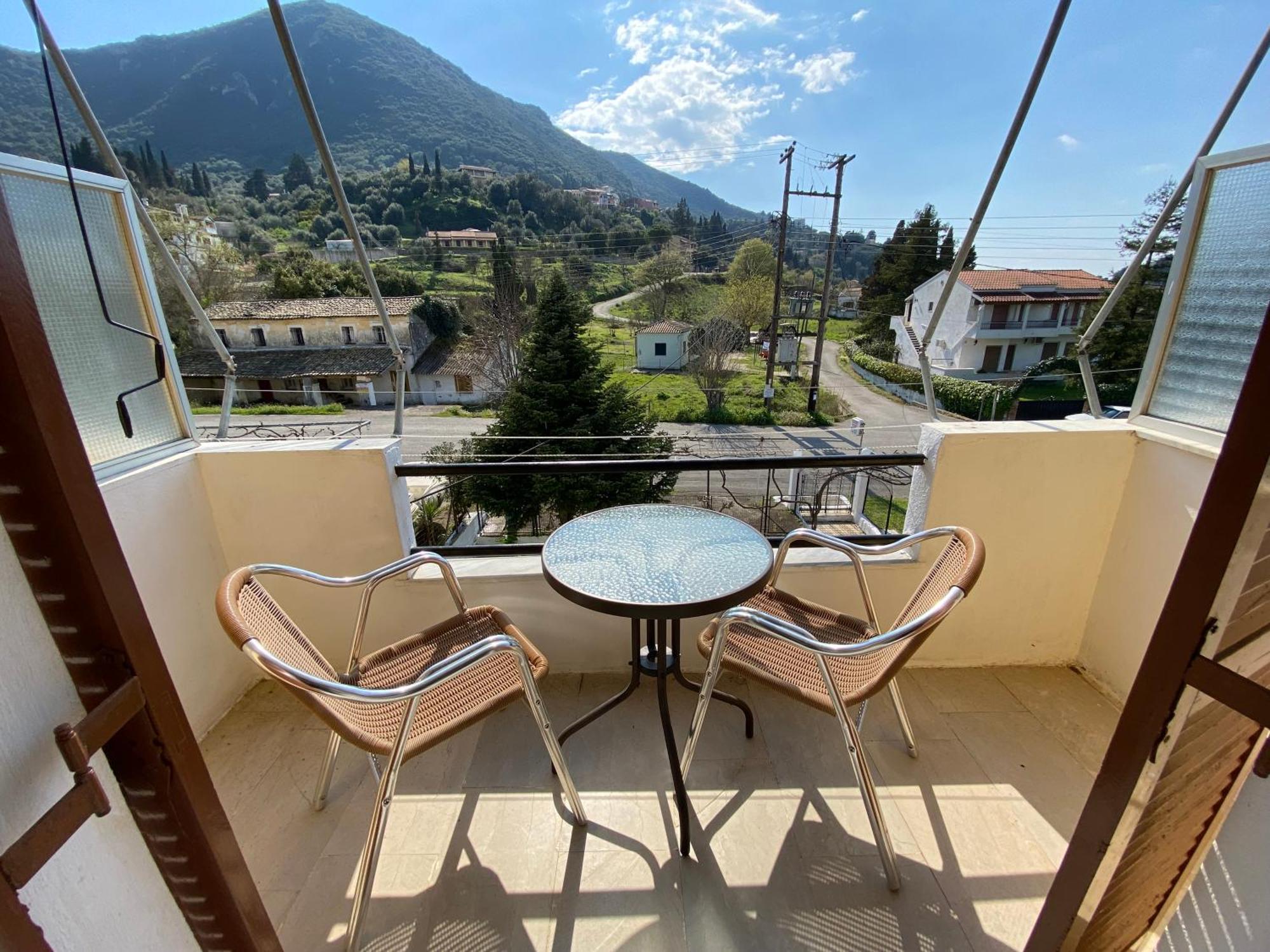 Navy Apartment With Mountain View &Private Parking Vatos Exterior photo